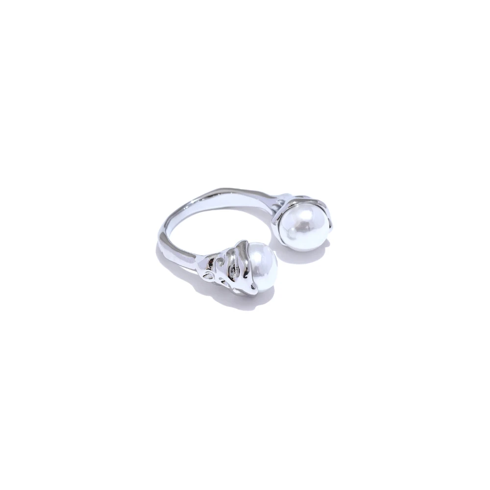 48818132549979