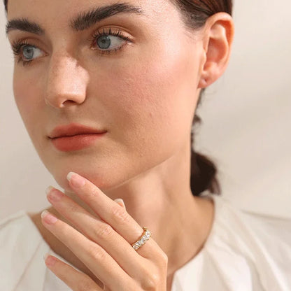 Clara